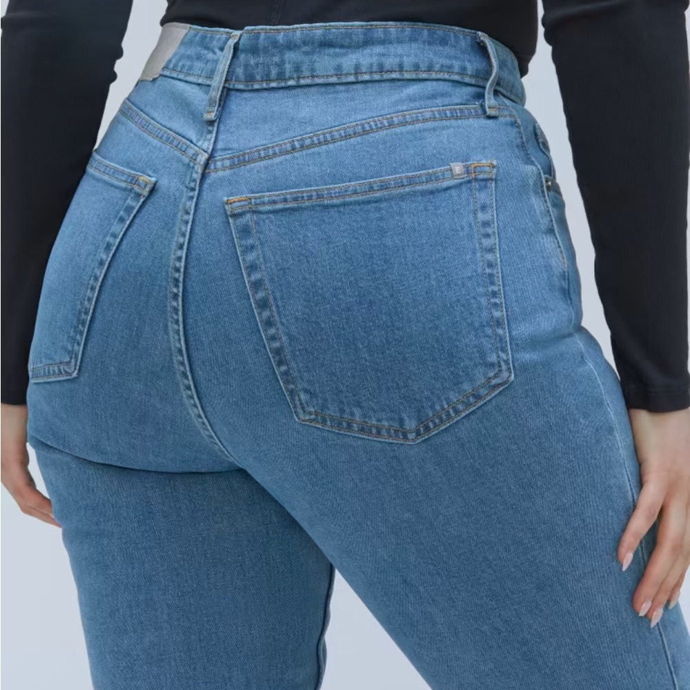 Everlane *NWOT The Curvy Cheeky Jean High-Rise Straight-Leg Medium Blue- 35/20 - Picture 3 of 16